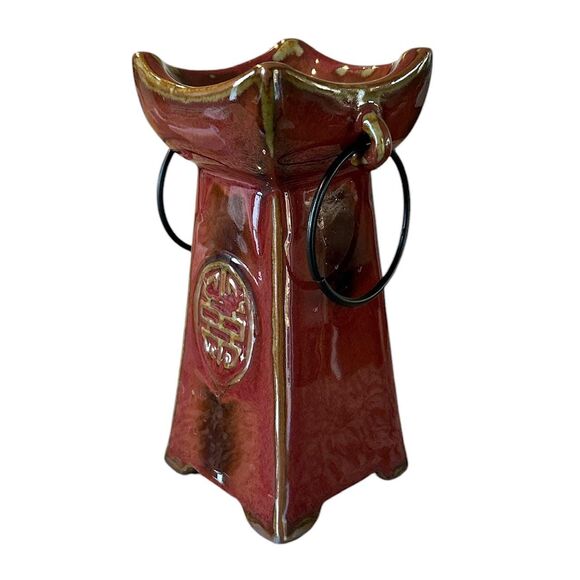 Red Ceramic Asian Themed Candle Holder with Black Metal Rings - Picture 4 of 6